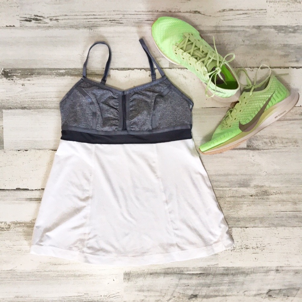 Zella tank